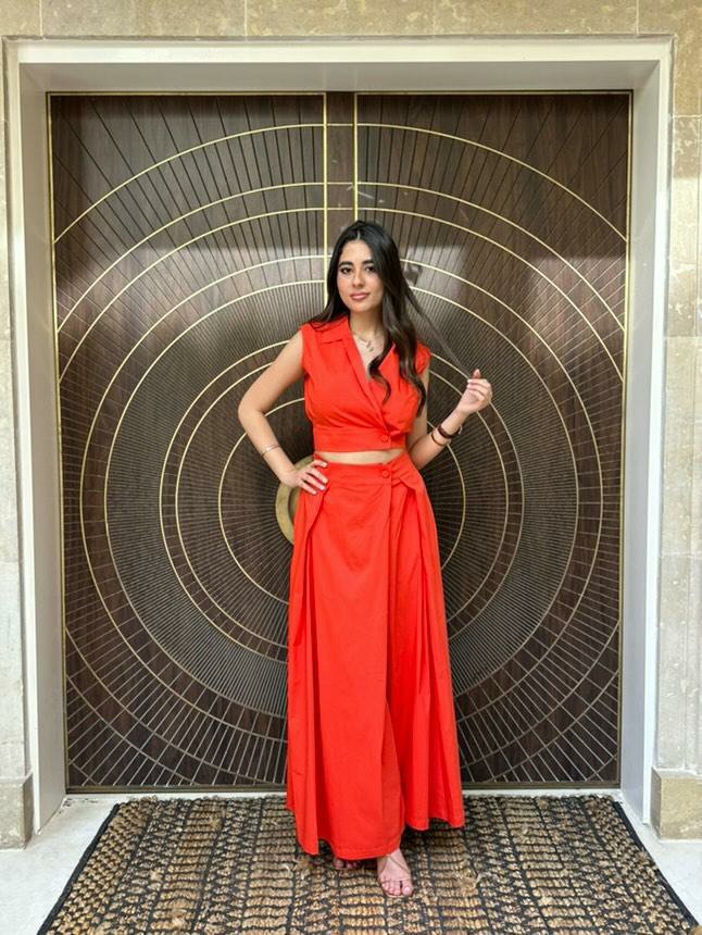 Fiery Elegance – תמונה 4